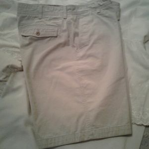 🌺 Men's Timberland Khaki Shorts EUC